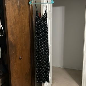 Old Navy - Size M- NEVER WORN! Spaghetti Strap Maxi Dress - Black White Dot